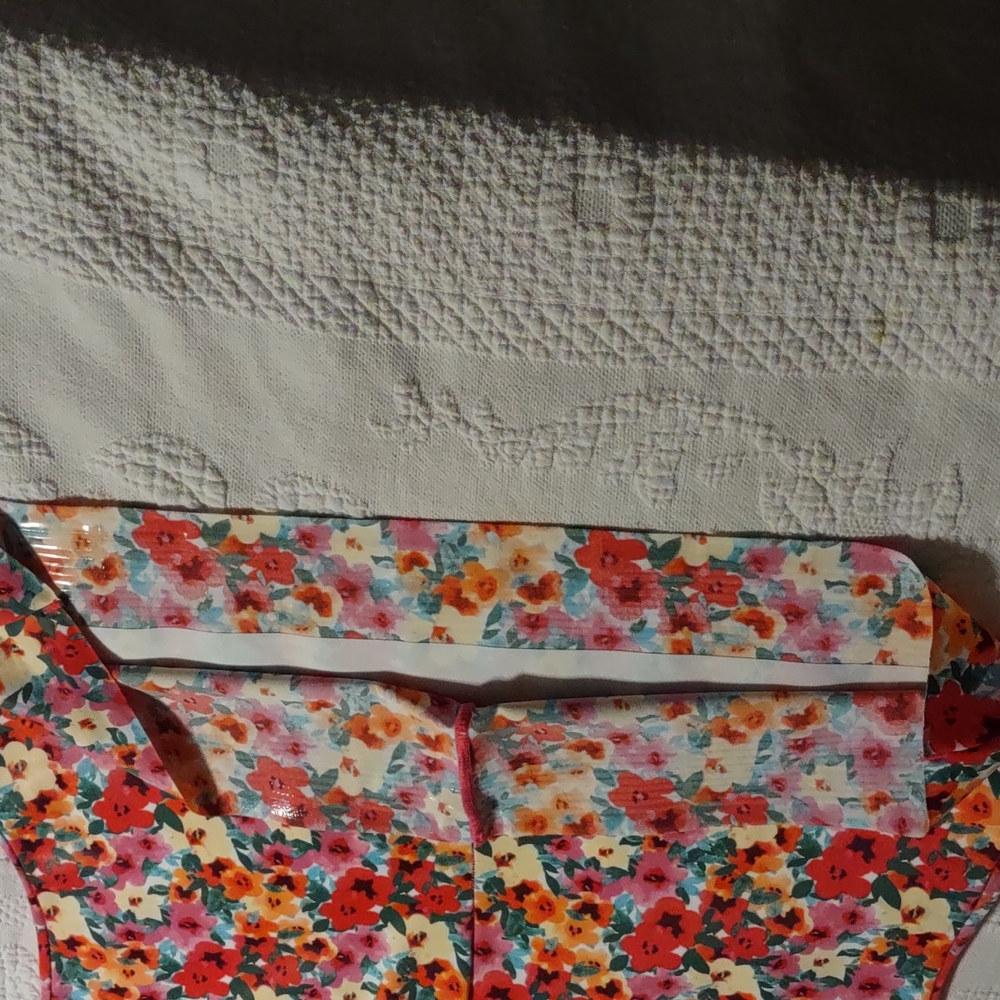 Ruby Ribbon Heritage Cami - Picture 3 of 3